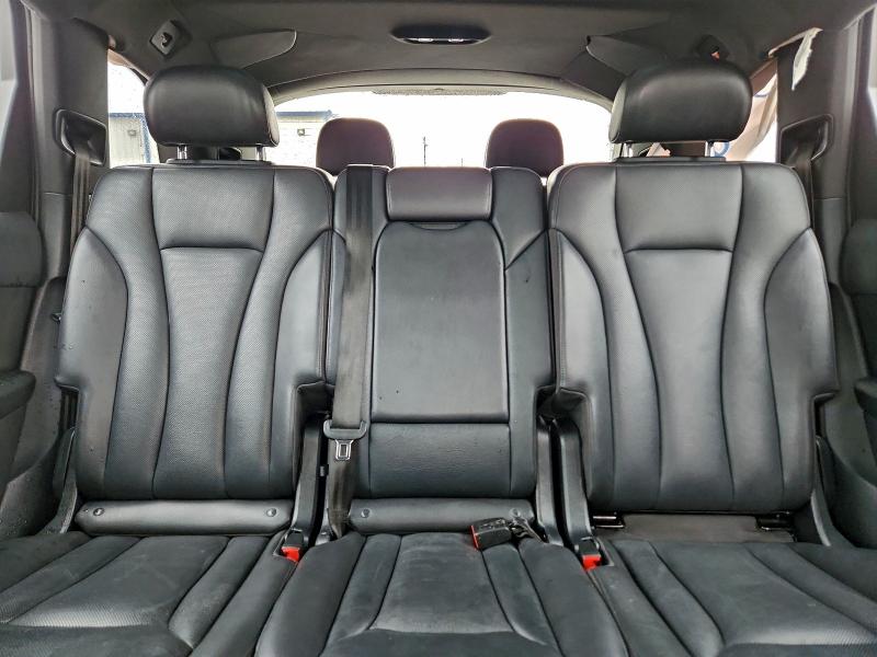 Фото 10 - AUDI Q7