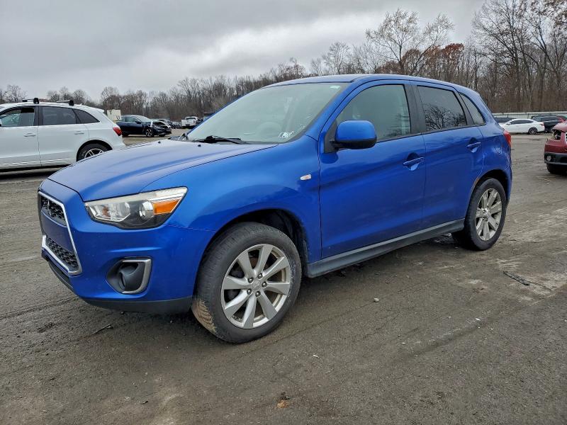 Фото 1 - MITSUBISHI OUTLANDER