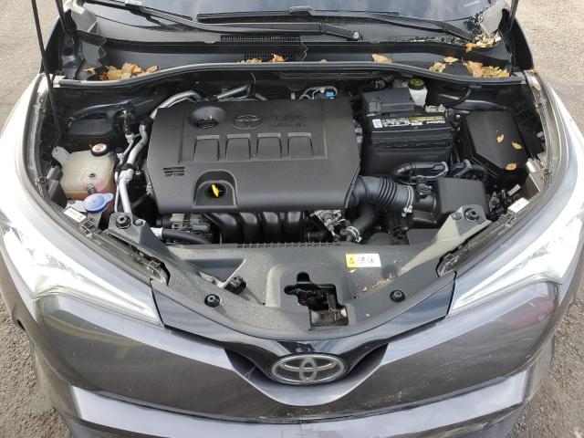 Фото 11 - TOYOTA C-HR