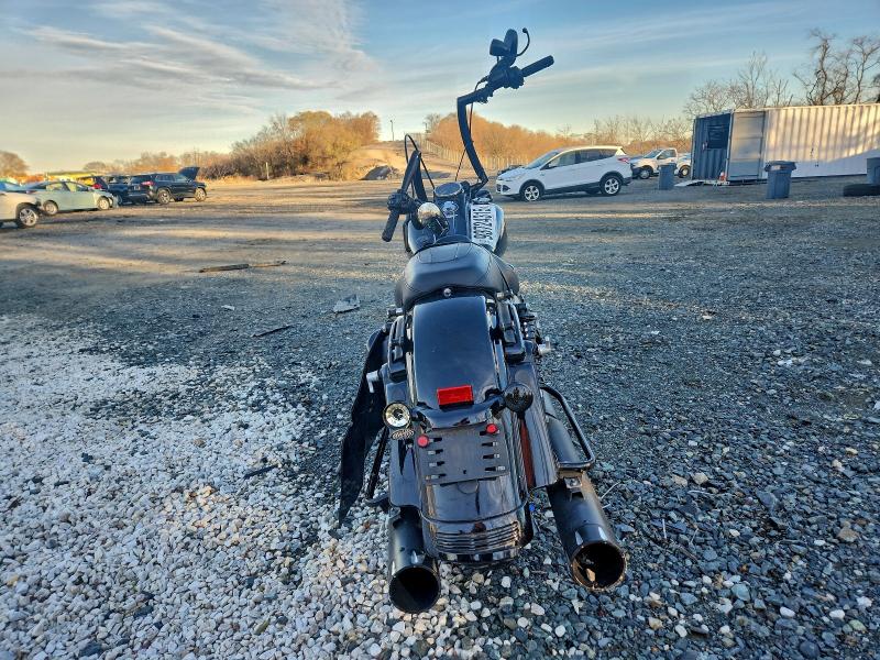 HARLEY-DAVIDSON FL 2024