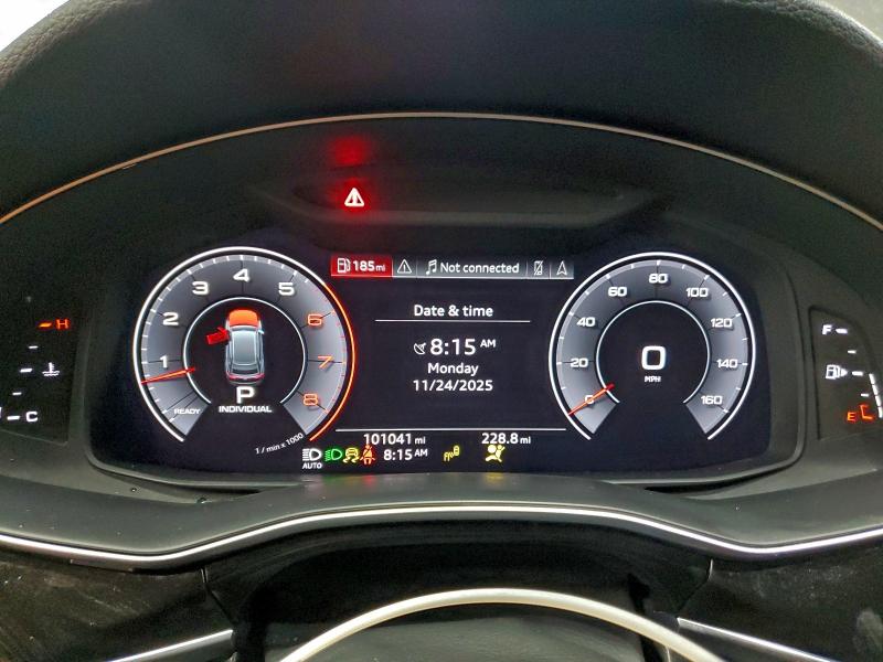 Фото 9 - AUDI Q8