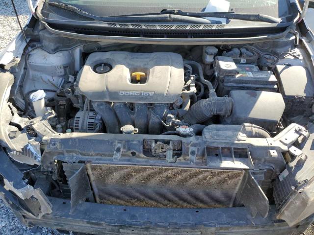 Фото 11 - KIA FORTE