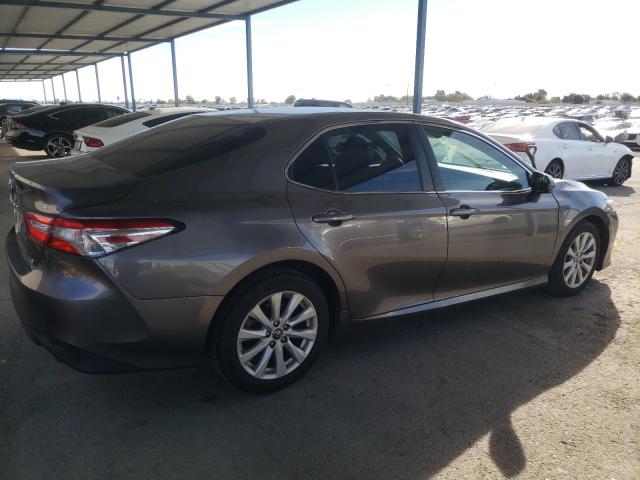 Фото 3 - TOYOTA CAMRY