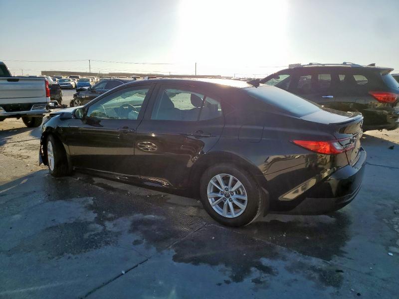 Фото 2 - TOYOTA CAMRY