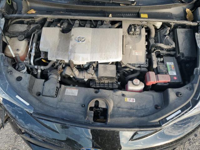 Фото 11 - TOYOTA PRIUS