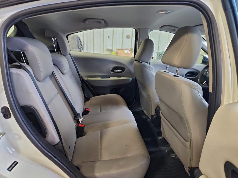 Фото 10 - HONDA HR-V