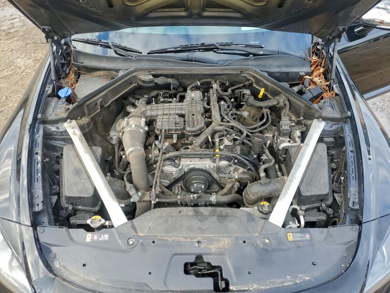 Фото 11 - KIA STINGER