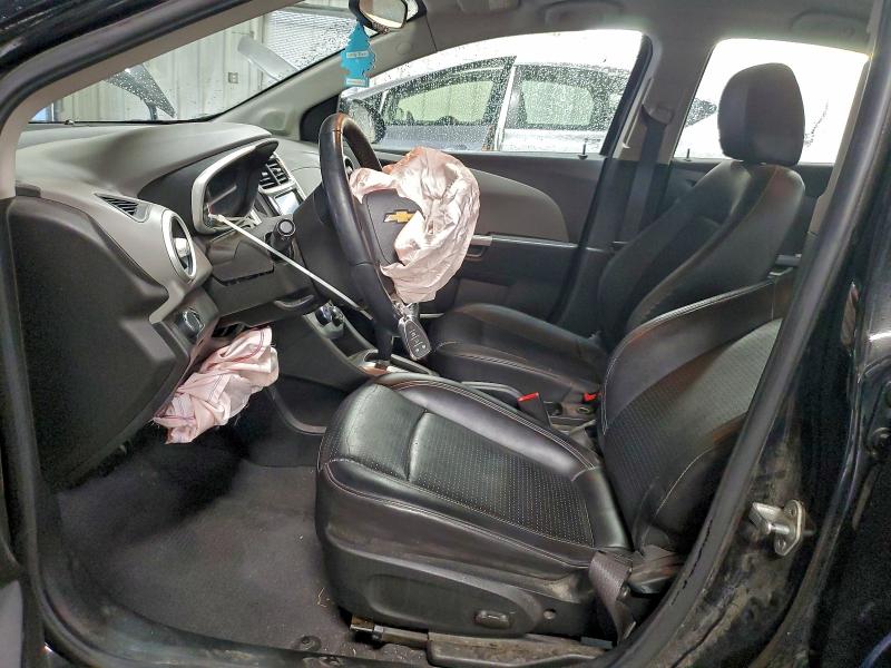 Фото 7 - CHEVROLET SONIC