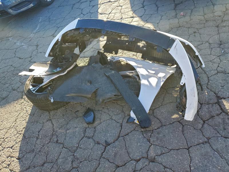 Фото 12 - KIA K5