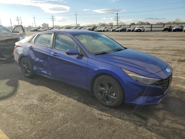 Фото 4 - HYUNDAI ELANTRA