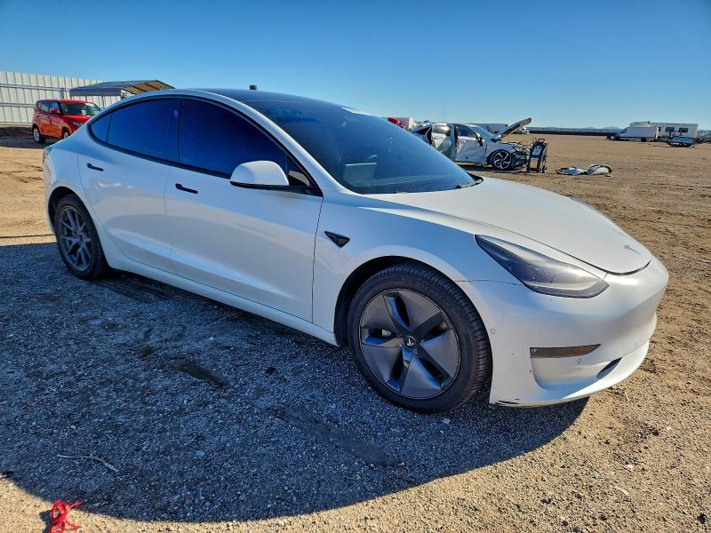 Фото 4 - TESLA MODEL 3