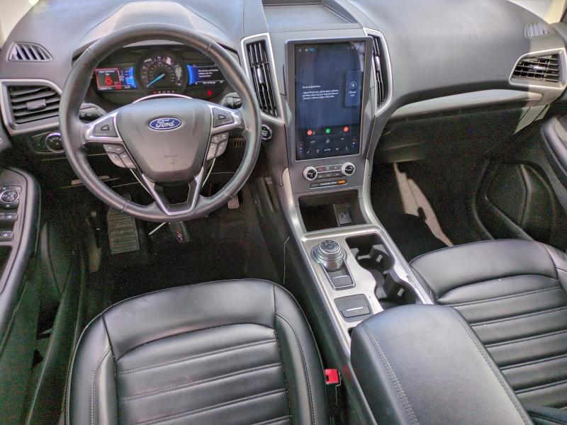 Фото 8 - FORD EDGE