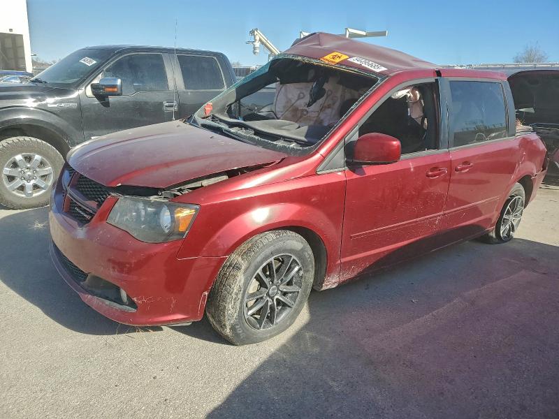 Фото 1 - DODGE CARAVAN