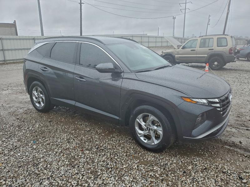 Фото 4 - HYUNDAI TUCSON