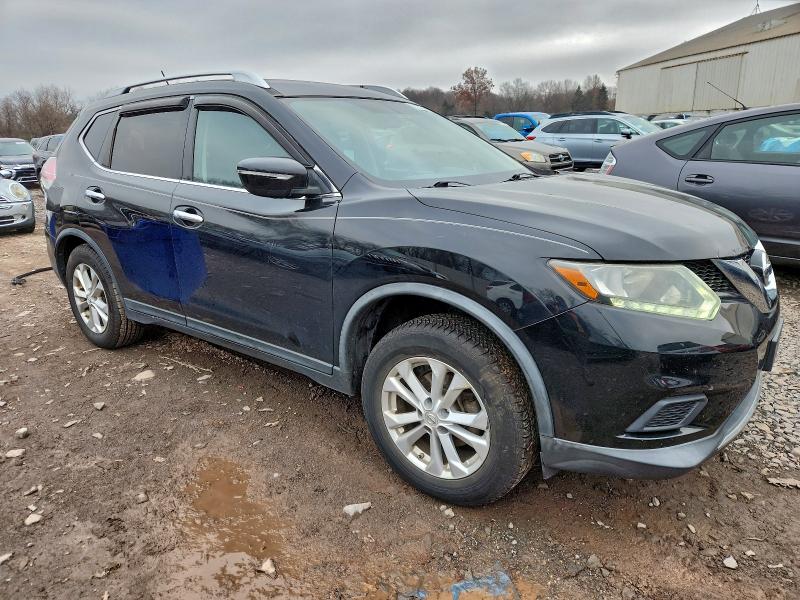 Фото 4 - NISSAN ROGUE