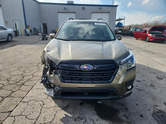 Фото 5 - SUBARU FORESTER