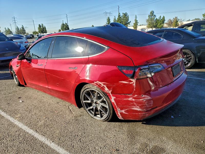 Фото 2 - TESLA MODEL 3