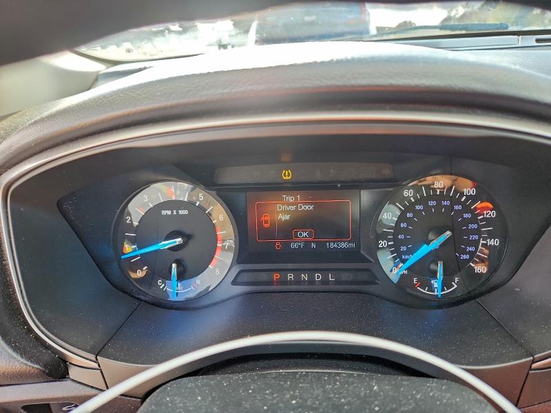 Фото 9 - FORD FUSION