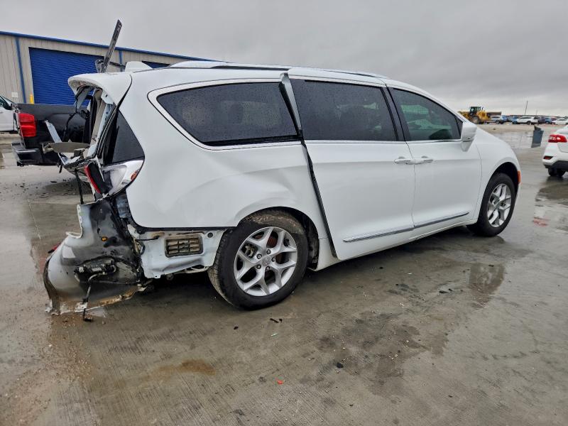 Фото 3 - CHRYSLER PACIFICA