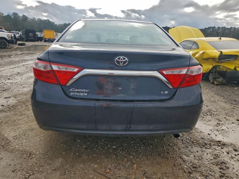 Фото 6 - TOYOTA CAMRY