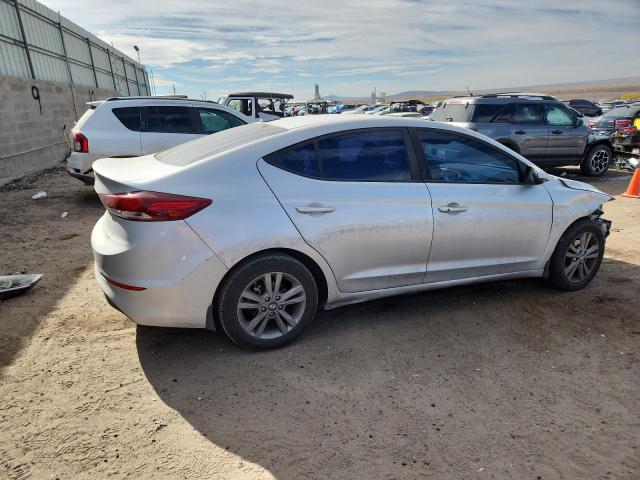 Фото 3 - HYUNDAI ELANTRA