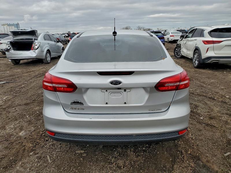 Фото 6 - FORD FOCUS