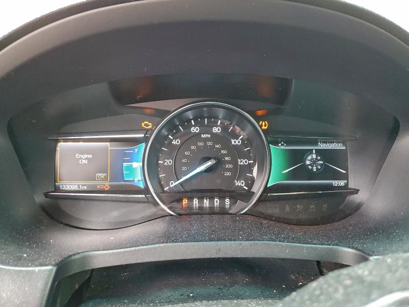 Фото 9 - FORD EXPLORER