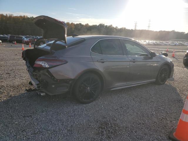 Фото 3 - TOYOTA CAMRY