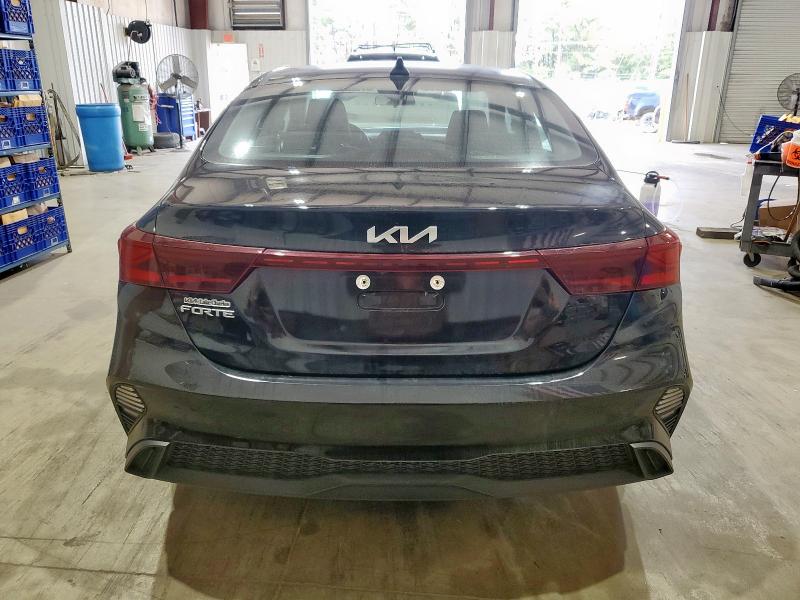 Фото 6 - KIA FORTE