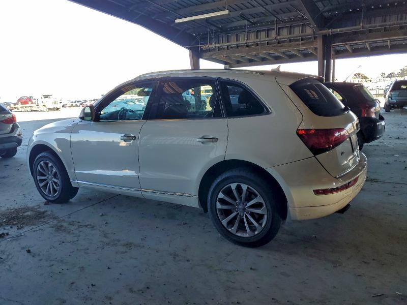 Фото 2 - AUDI Q5