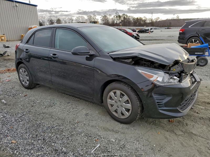 Фото 4 - KIA RIO