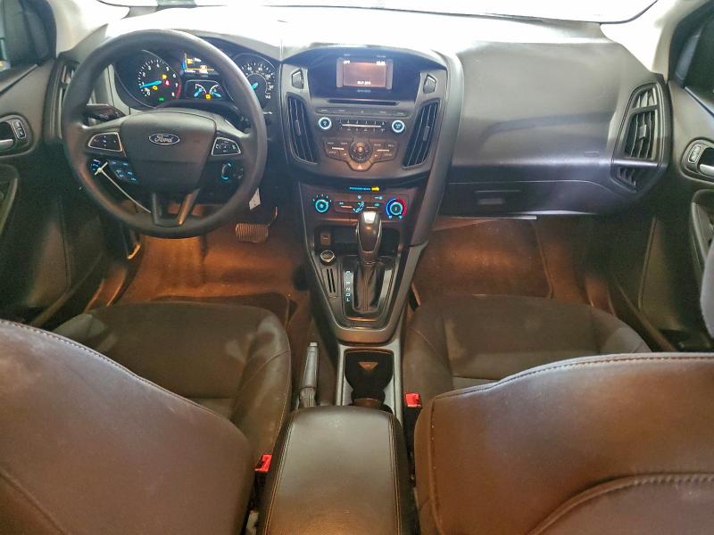 Фото 8 - FORD FOCUS