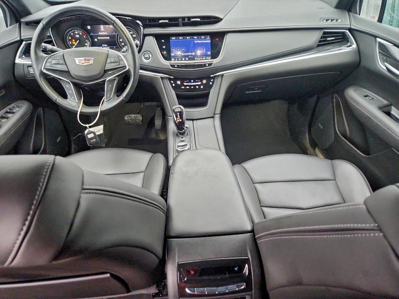 Фото 8 - CADILLAC XT5