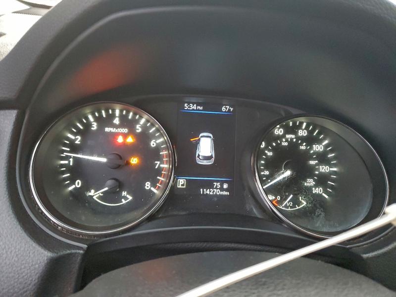 Фото 9 - NISSAN ROGUE