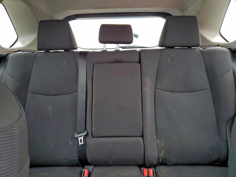 Фото 10 - TOYOTA RAV4