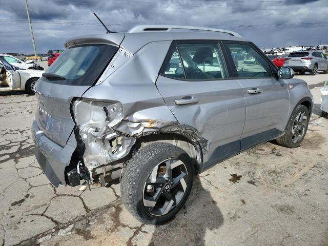 Фото 3 - HYUNDAI VENUE