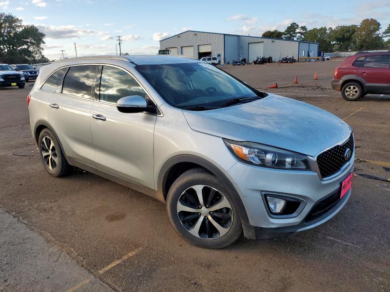 Фото 4 - KIA SORENTO