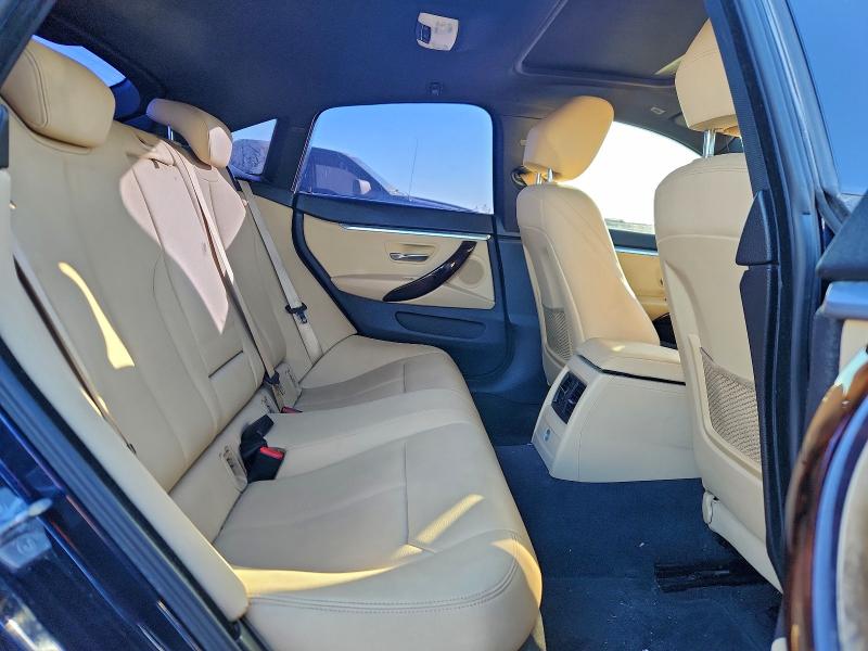 Фото 10 - BMW 4 SERIES