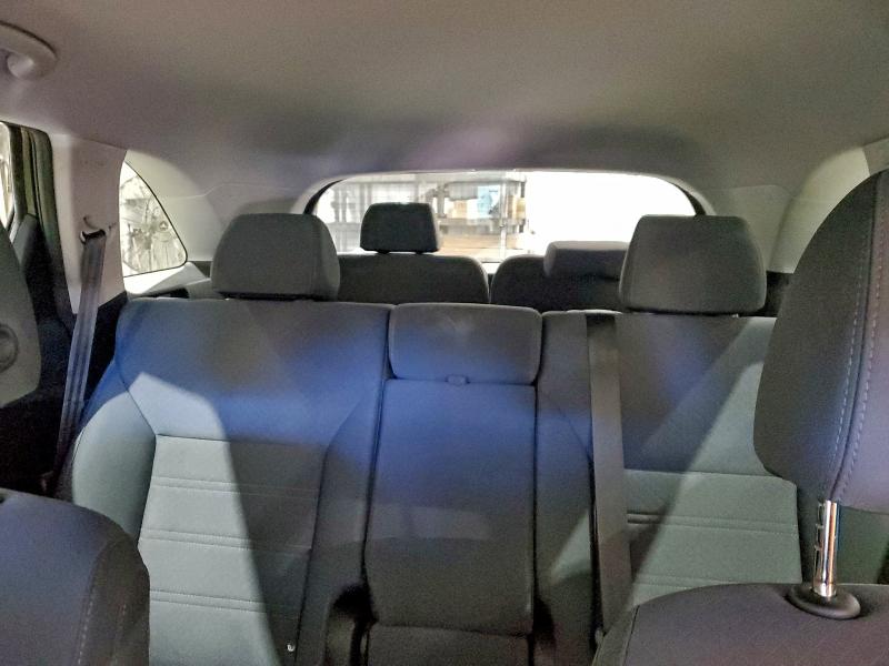 Фото 10 - KIA SORENTO