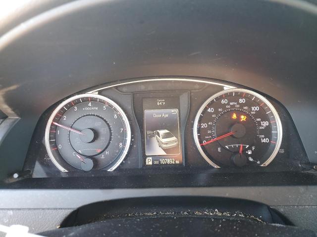 Фото 9 - TOYOTA CAMRY