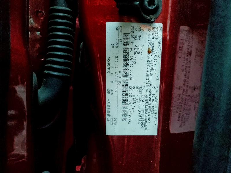 Фото 13 - FORD FOCUS