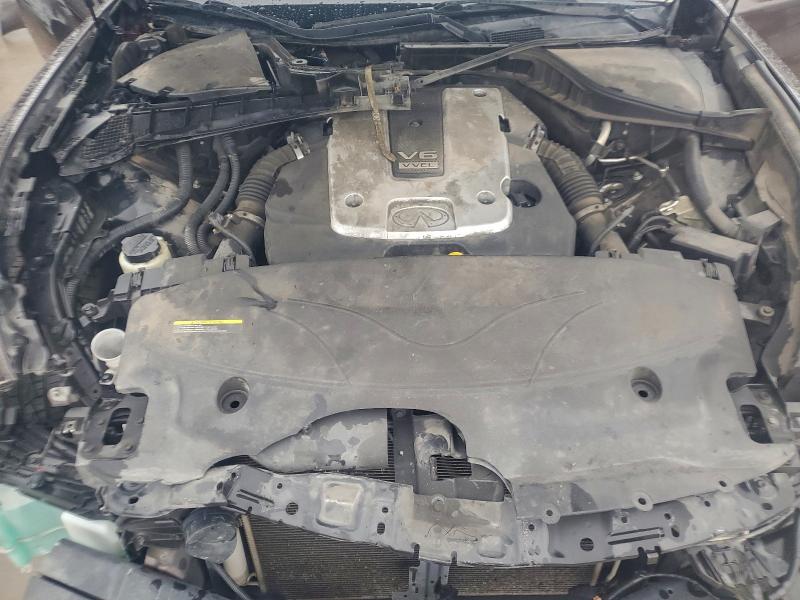 Фото 11 - INFINITI Q70