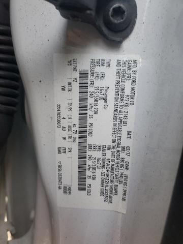 Фото 12 - FORD FOCUS