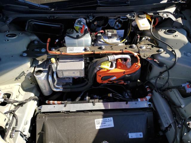 Фото 11 - TESLA MODEL 3