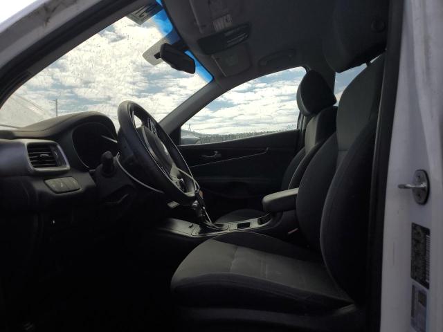 Фото 7 - KIA SORENTO