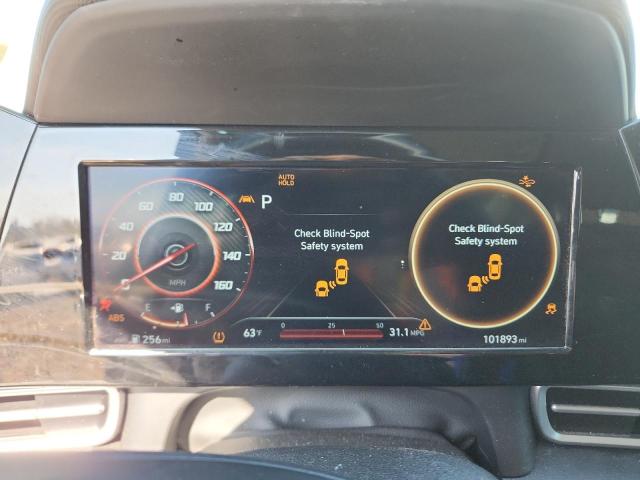 Фото 9 - HYUNDAI ELANTRA