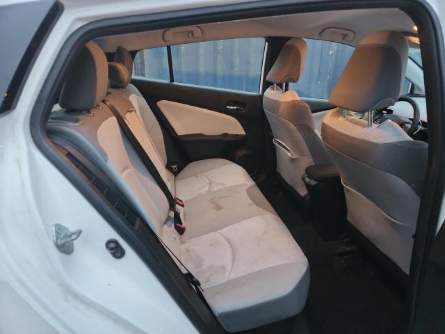 Фото 10 - TOYOTA PRIUS