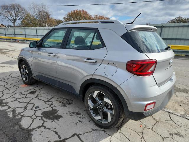 Фото 2 - HYUNDAI VENUE