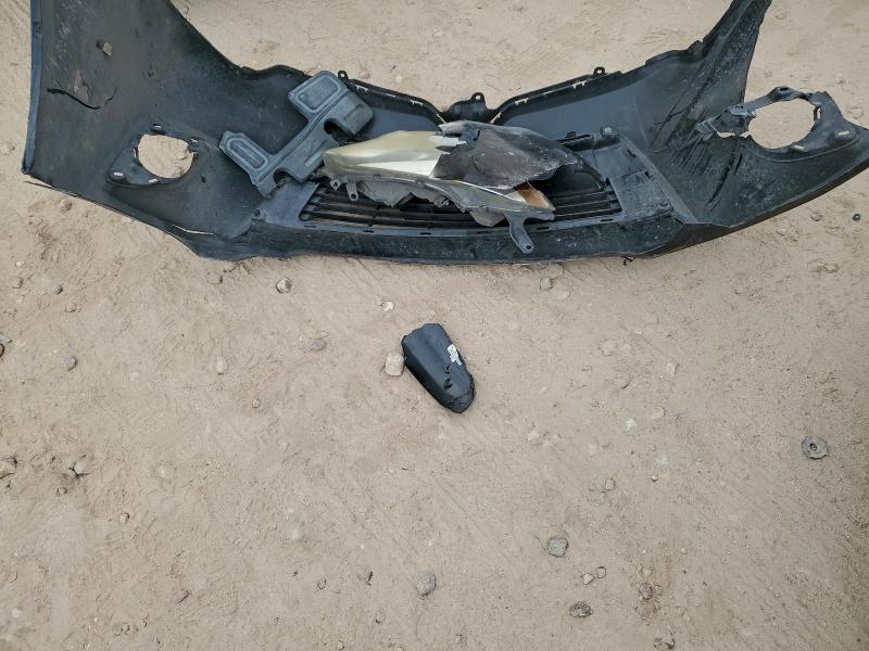 Фото 12 - TOYOTA COROLLA