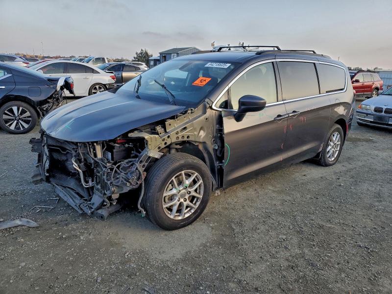 Фото 1 - CHRYSLER MINIVAN